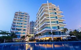 Sensacional Apartamento nuevo frente al mar
